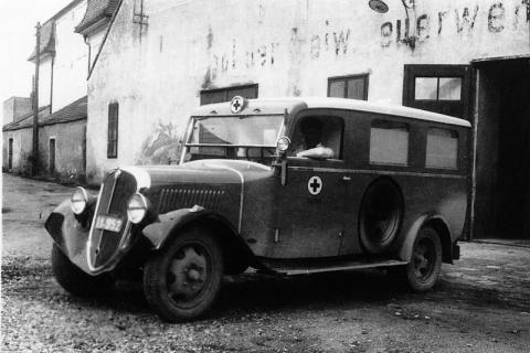 Rettungsauto, 1937